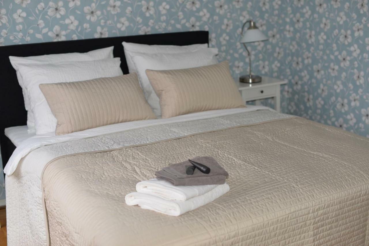 Bed And Breakfast Loft24 Херлен Екстериор снимка