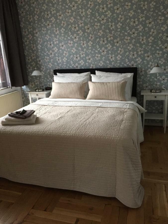 Bed And Breakfast Loft24 Херлен Екстериор снимка