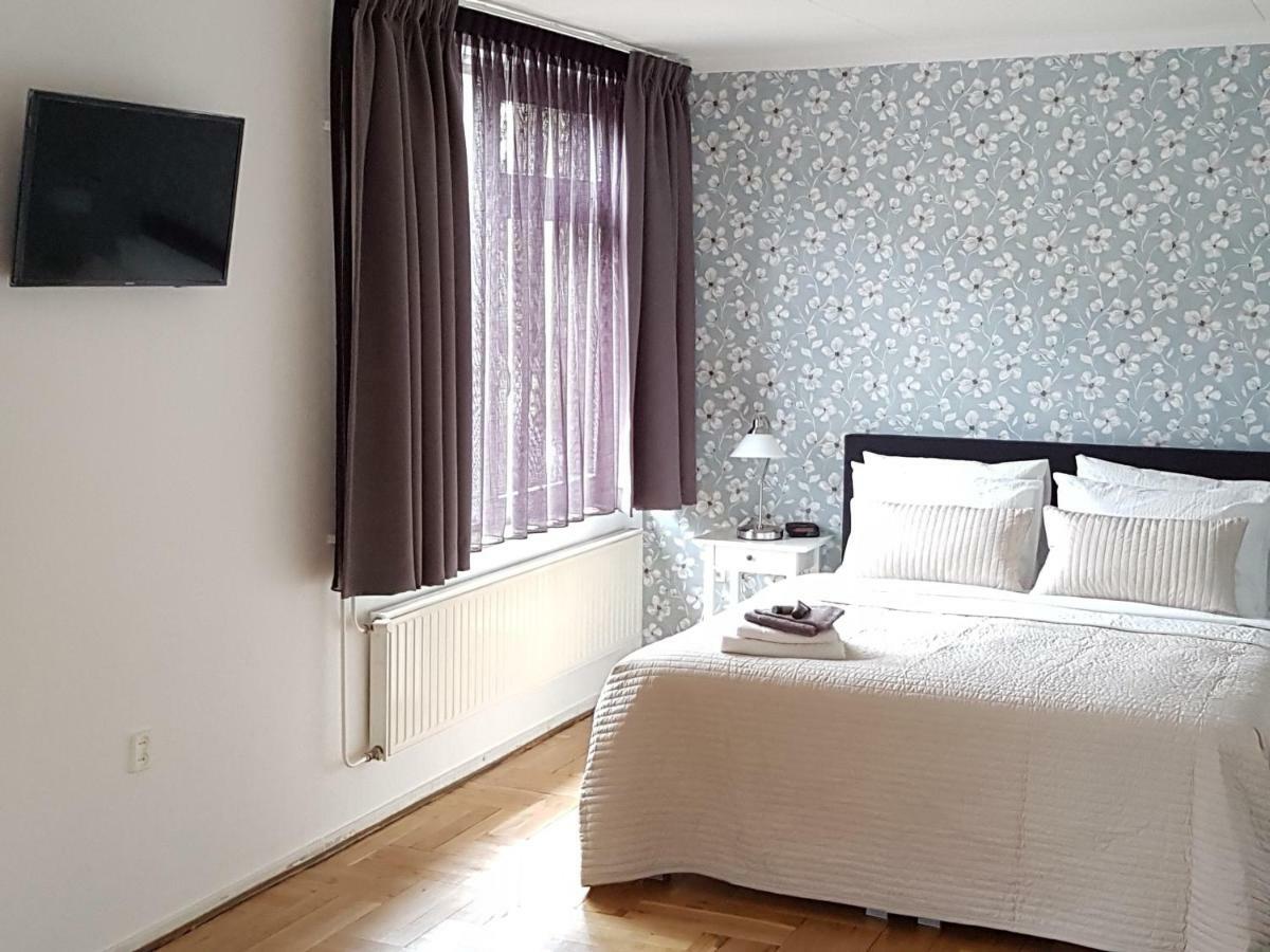 Bed And Breakfast Loft24 Херлен Екстериор снимка