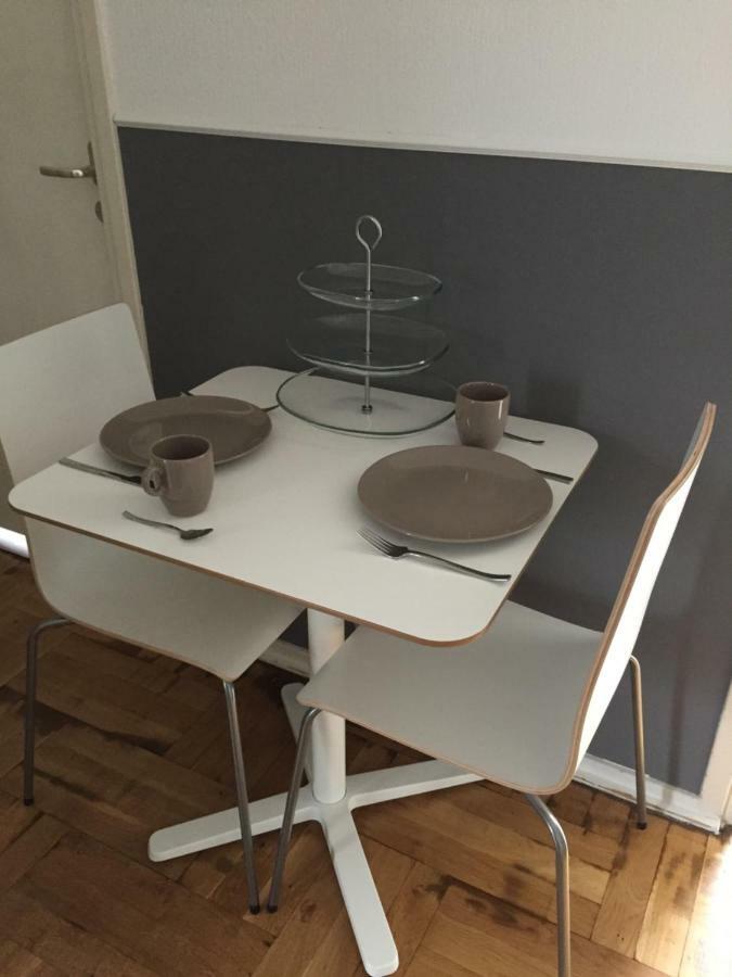 Bed And Breakfast Loft24 Херлен Екстериор снимка